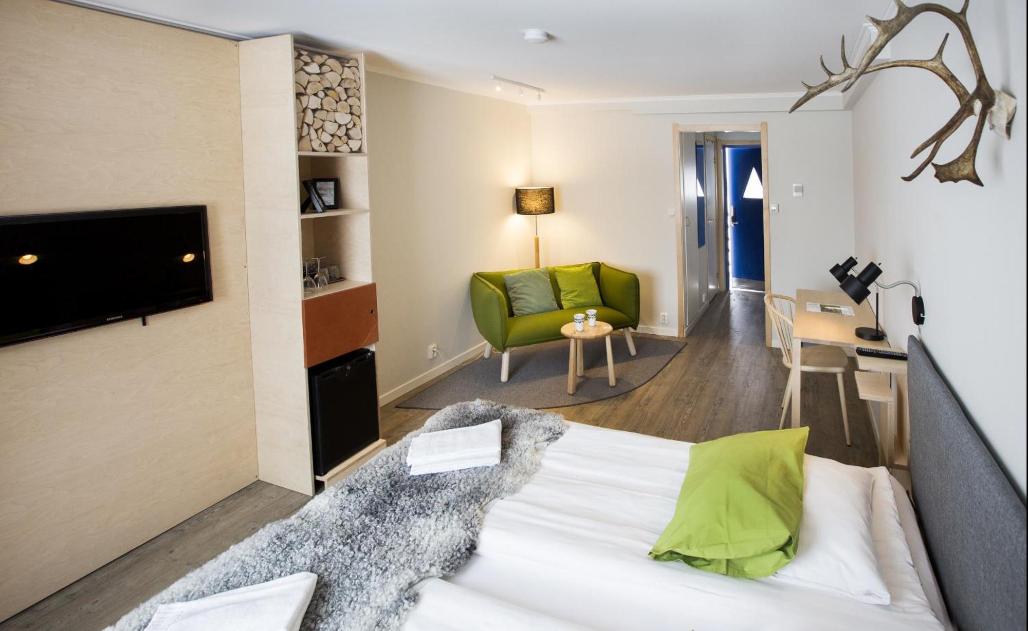 One-Bedroom Chalet,830664053:JPEG